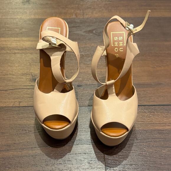 ShuShop Blush Peep-Toe Platform Heels.Flaw right one is peeling due to storage. - Picture 1 of 8